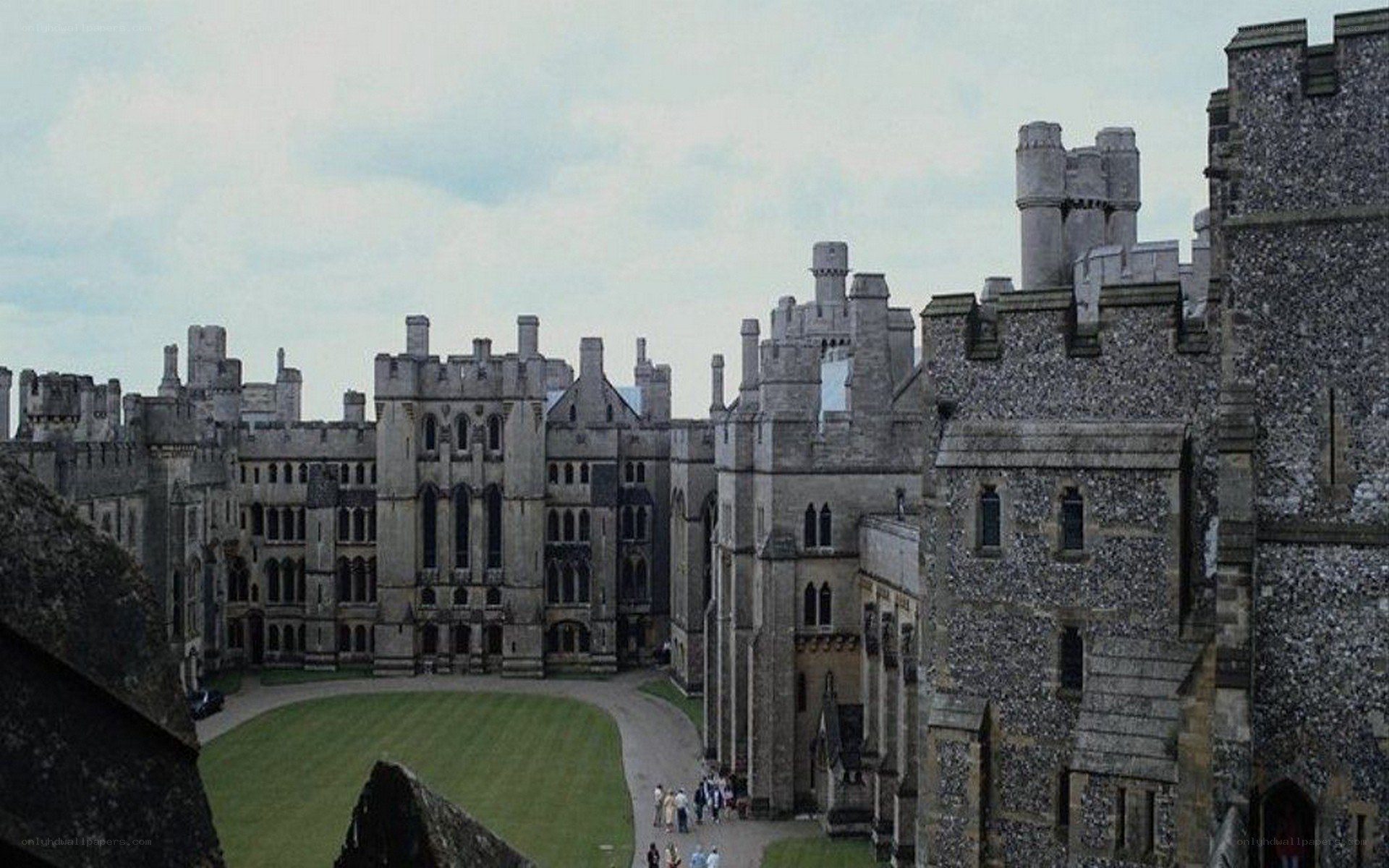 Windsor Castle courtyard view