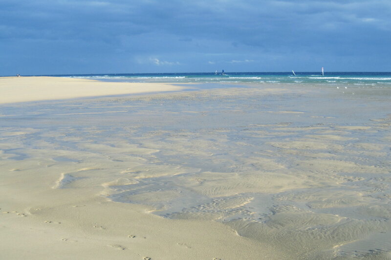 Windsurfers on Beach — Blue