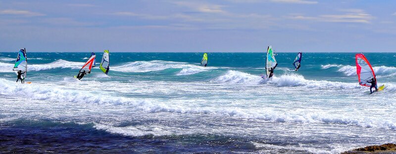 Windsurfers on Waves — Blue, Active