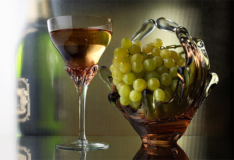 wine and grapes still life