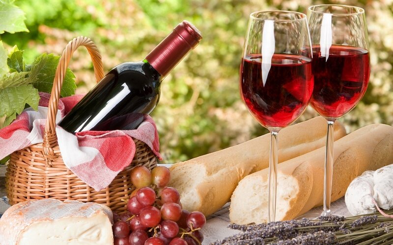 Wine and picnic spread