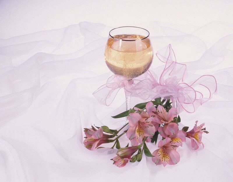 Wine Glass with Flowers — Pink, Serene