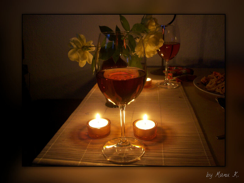 Wine Glasses with Candles — Brown