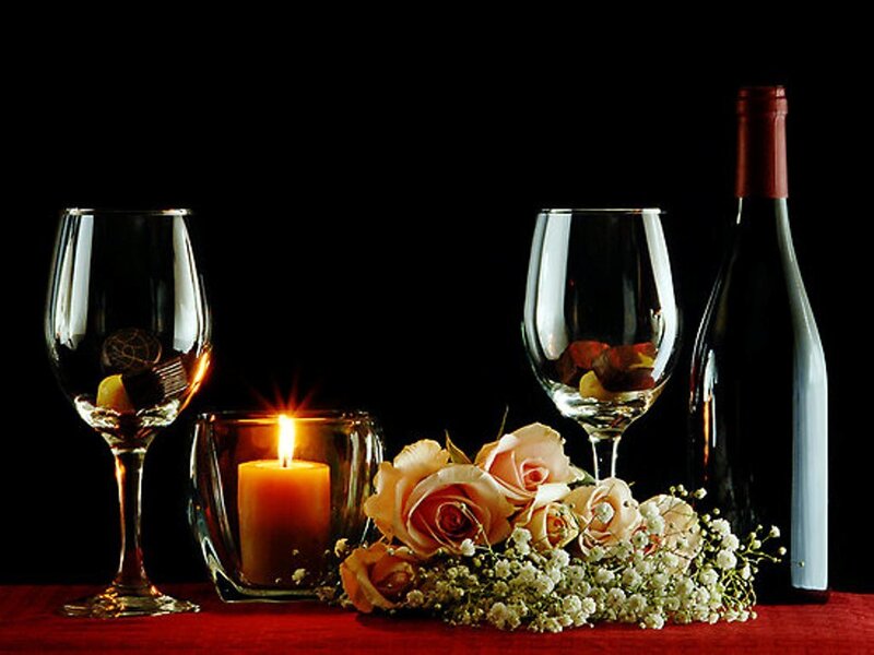 Wine Glasses with Flowers — Black