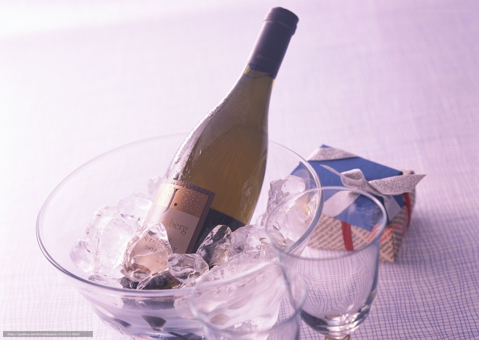 Wine in ice with gift