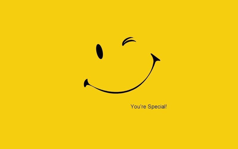 Winking Smiley Face — Yellow