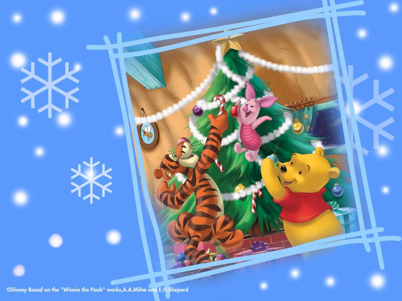 Winnie the Pooh Decorating Tree
