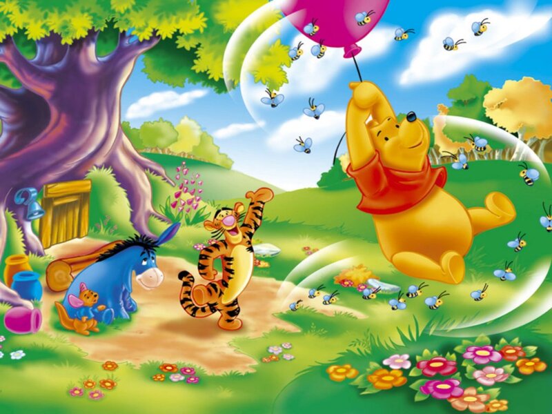 Winnie the Pooh Flying — Green