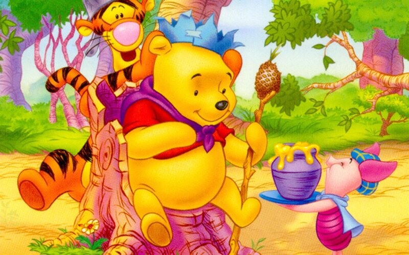 Winnie the Pooh with Friends — Yellow