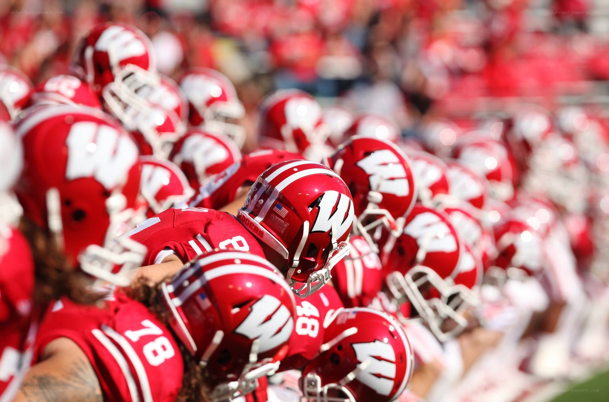 Wisconsin football team lineup