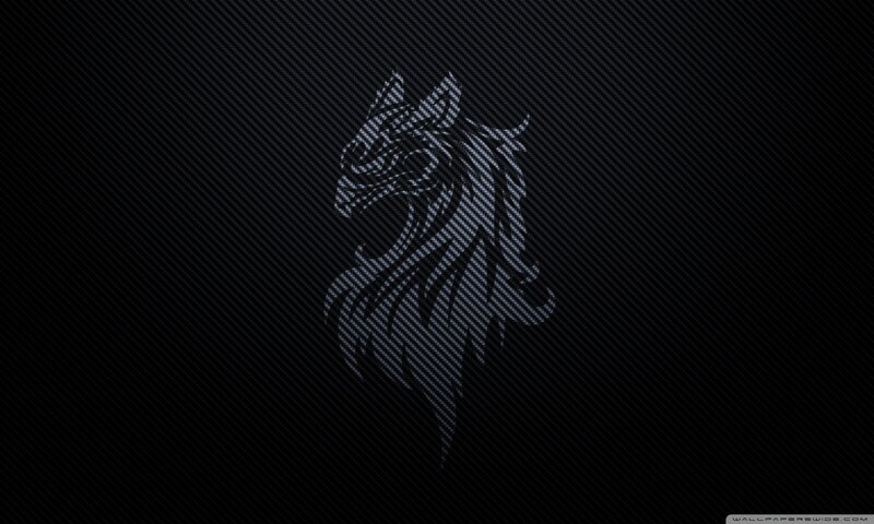 Wolf Head Silhouette — Black