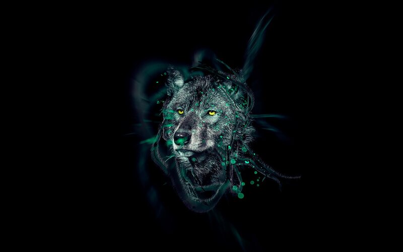 Wolf Head with Glowing Eyes — Black