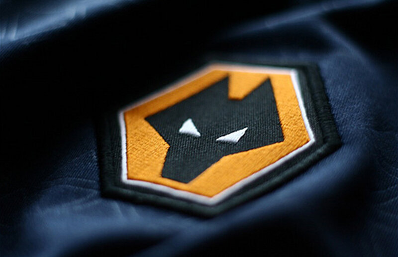 Wolves Fc Crest — Black