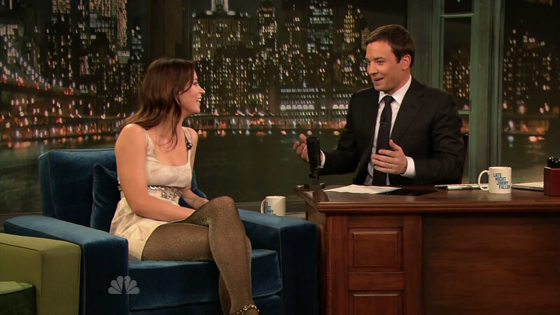 Woman and Man on Talk Show — Blue, Conversational