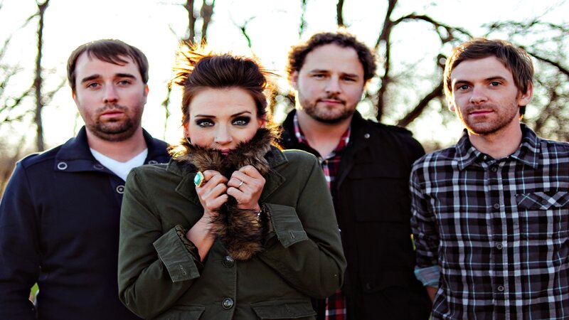 Woman and Three Men — Green