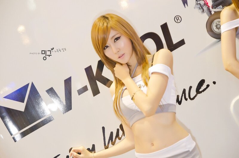 woman at auto show event