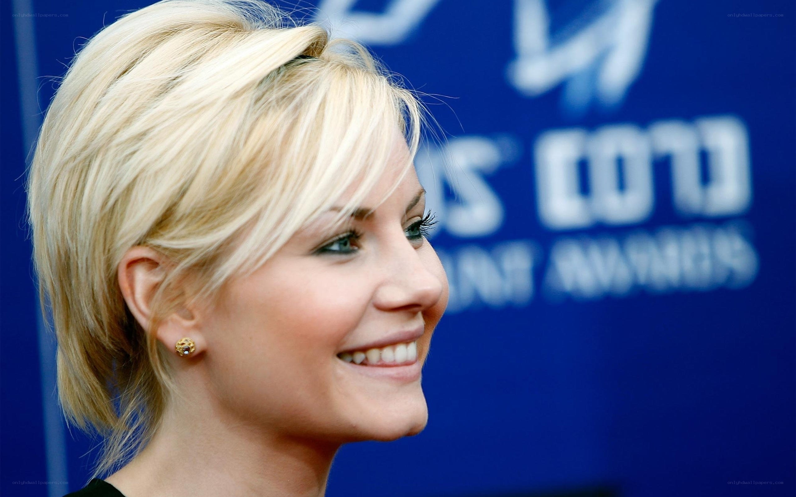 woman at awards event