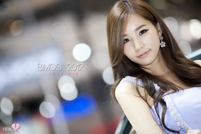 Woman at BIMOS 2012 event