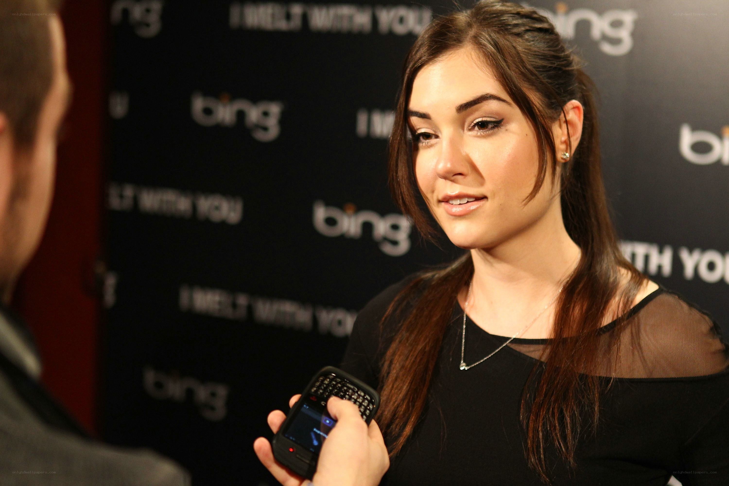 woman at bing event