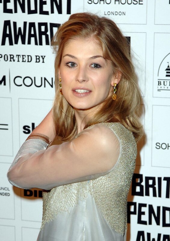 woman at brit awards