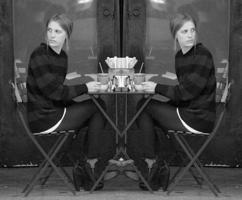 Woman at Cafe Table — Black
