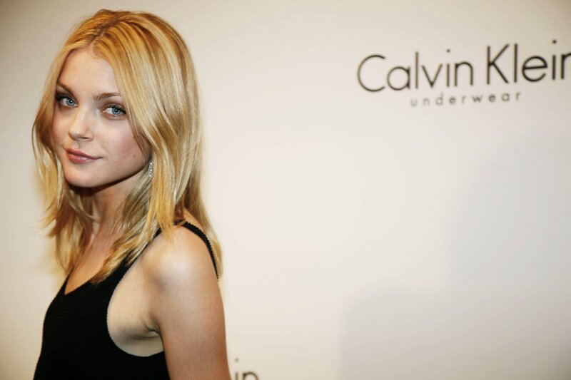 woman at calvin klein event