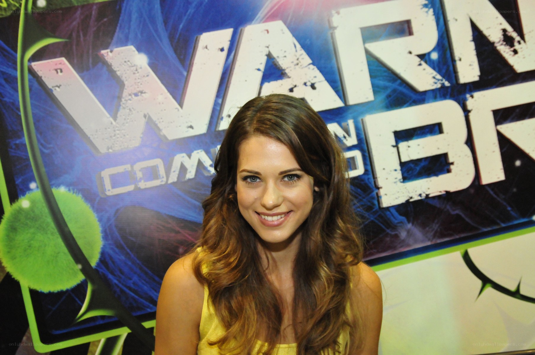 woman at comic con event