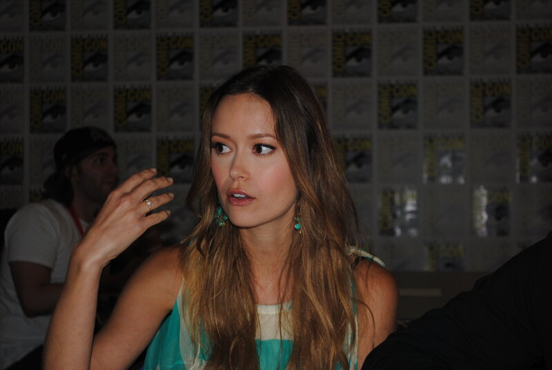 woman at comic-con panel