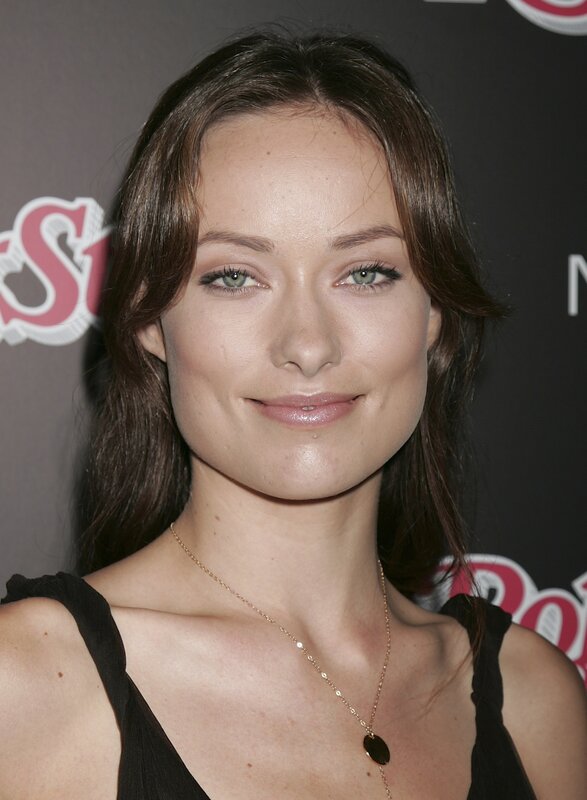 woman at event with necklace
