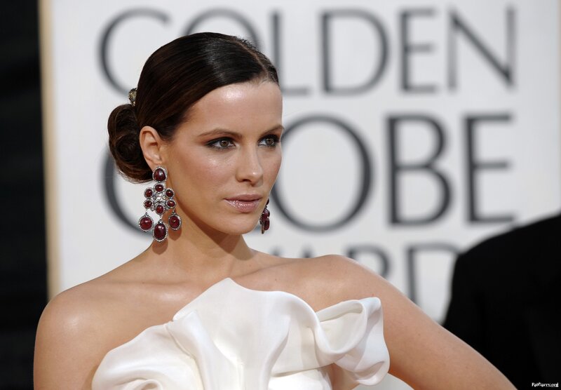 Woman at Golden Globe Awards