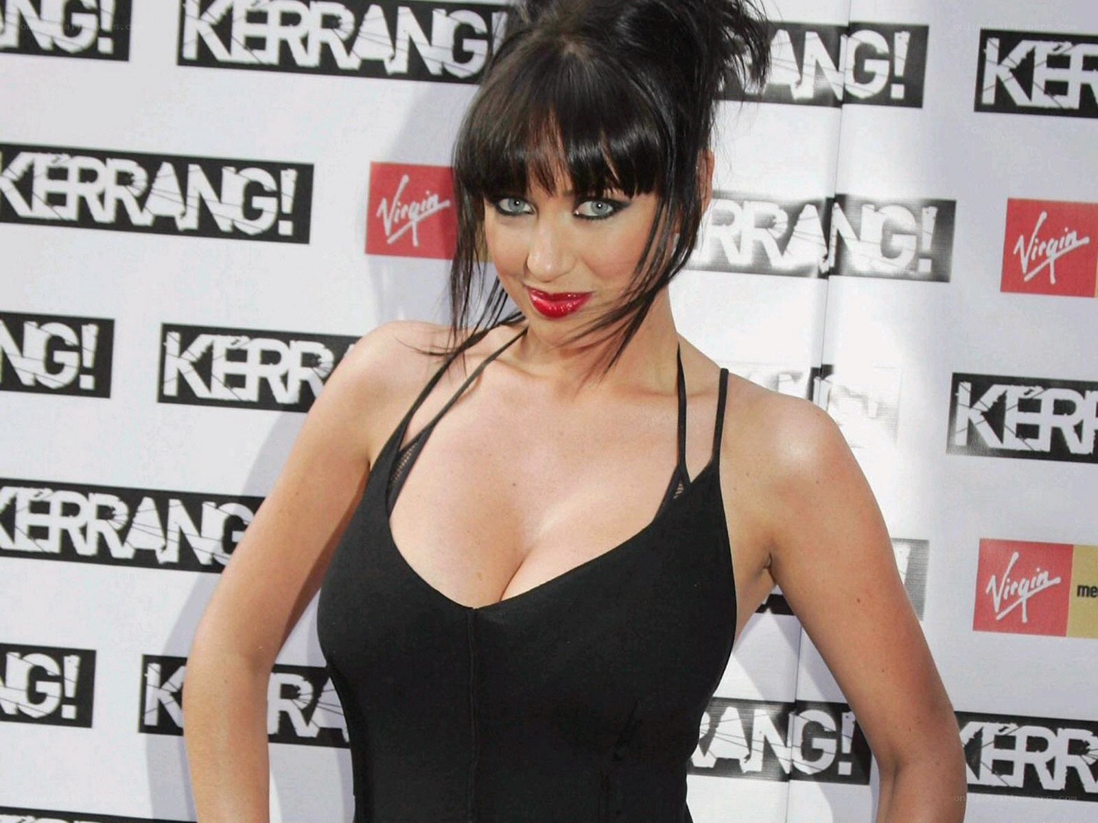 Woman at KERRANG! event