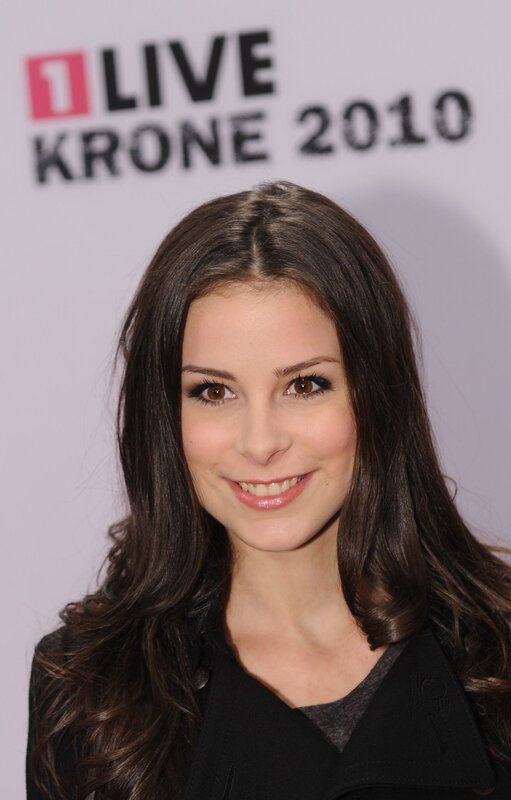 woman at live krone event