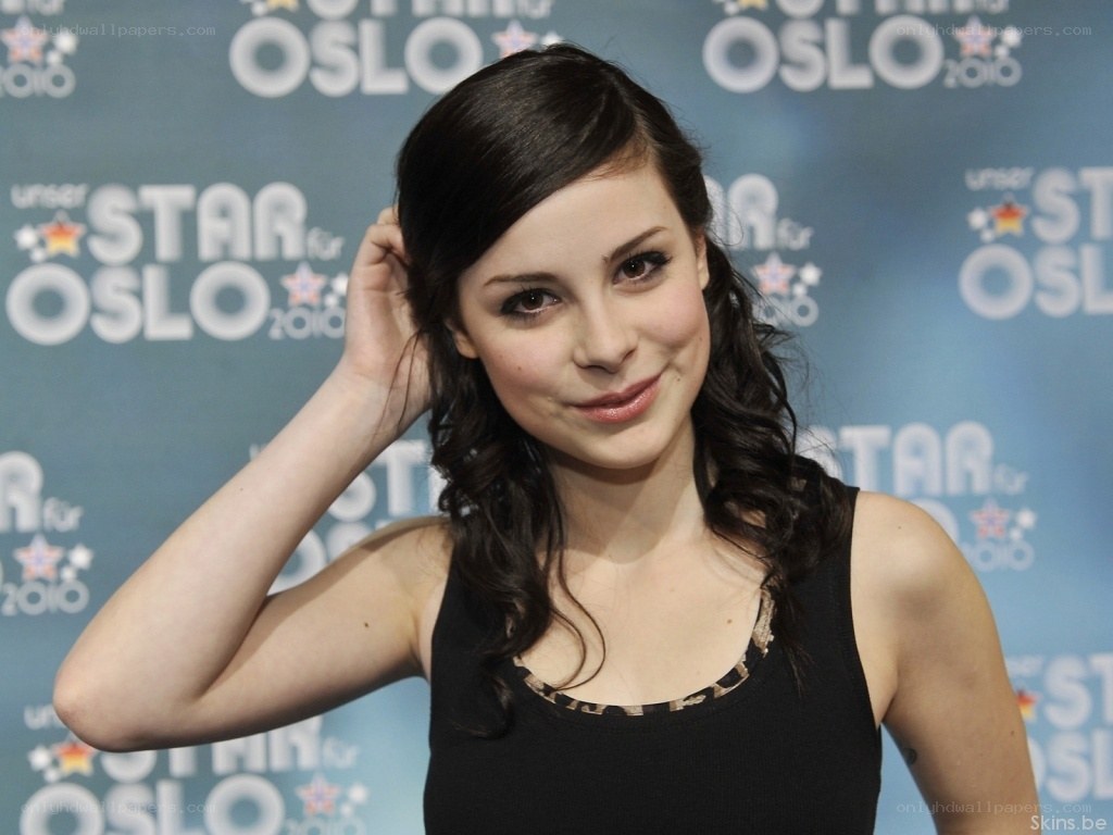 woman at oslo event