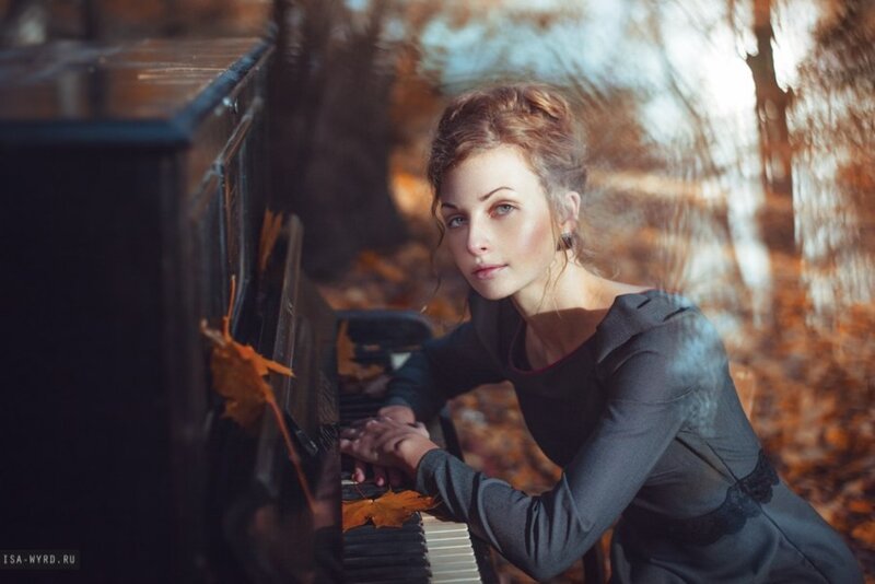Woman at Piano — Brown, Serene