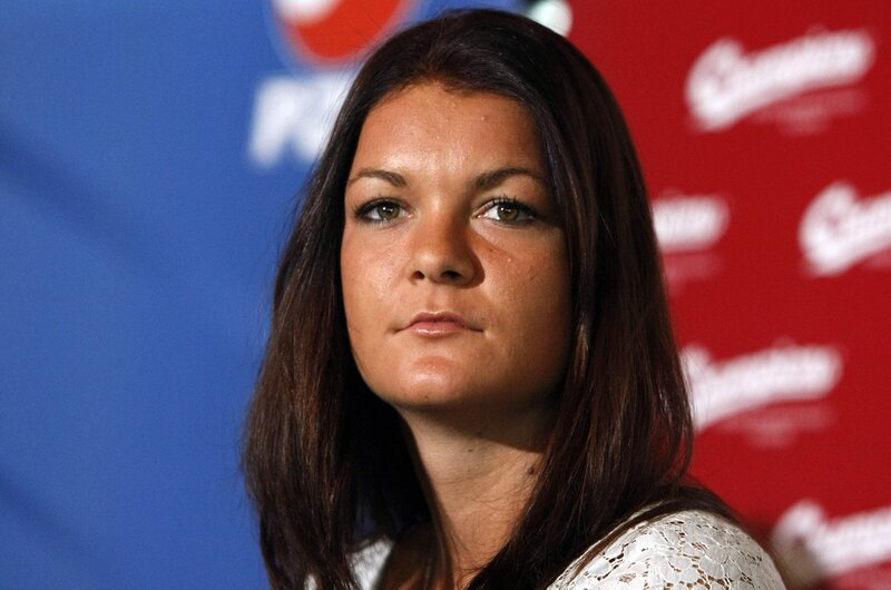 woman at press event