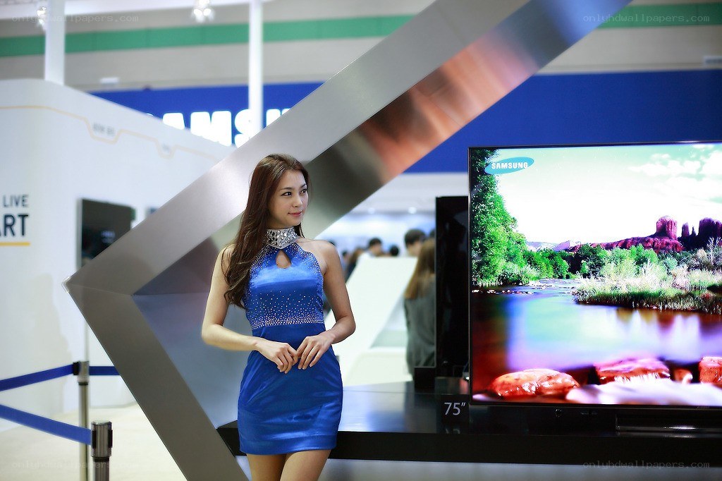 Woman at Samsung electronics display