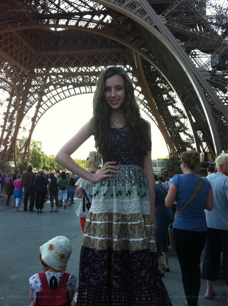 Woman at the Eiffel Tower