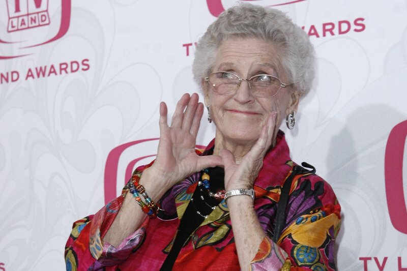woman at tv land awards