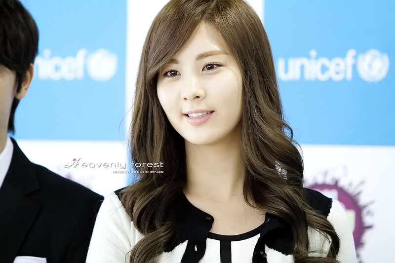 woman at unicef event