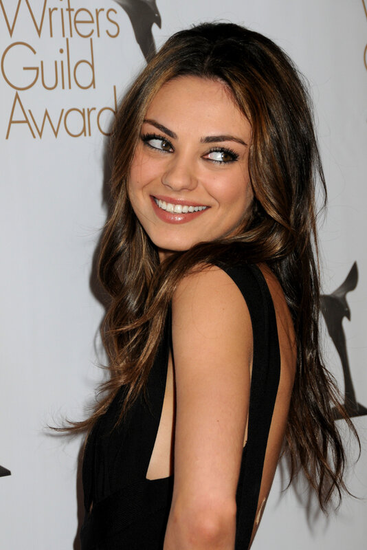 woman at writers guild awards