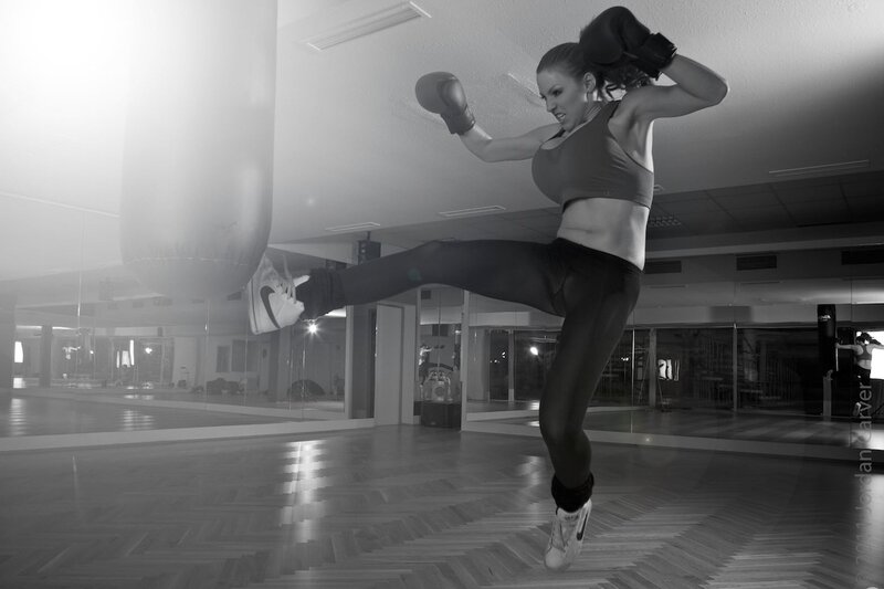 woman boxing in gym