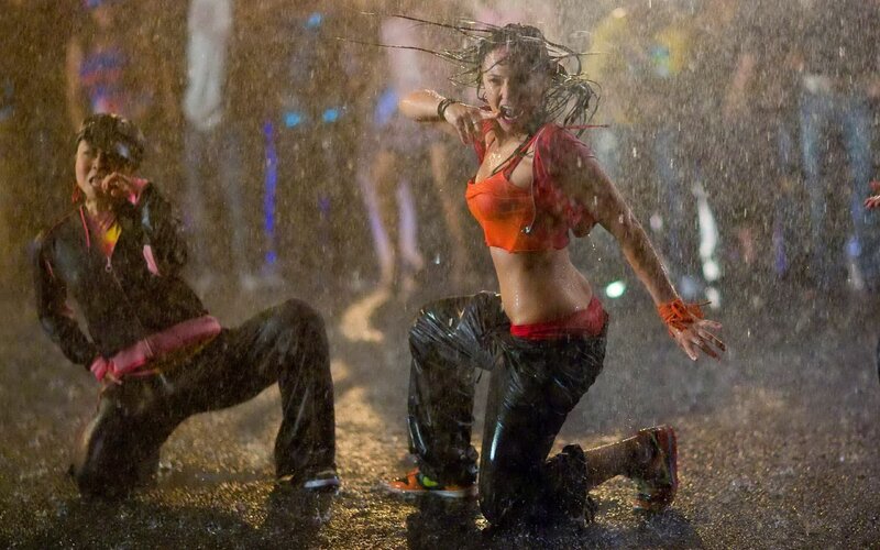 Woman Dancing in Rain — Black, Energetic