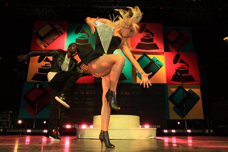 Woman Dancing on Stage — Black, Dynamic