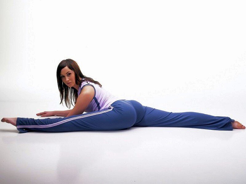Woman Doing Split — Blue, Calm