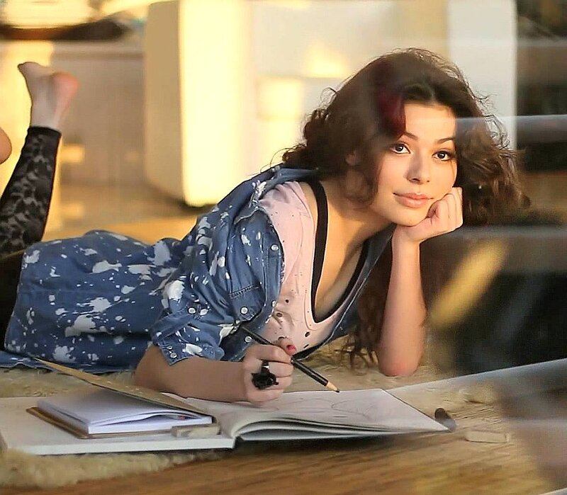 Woman Drawing on Floor — Blue