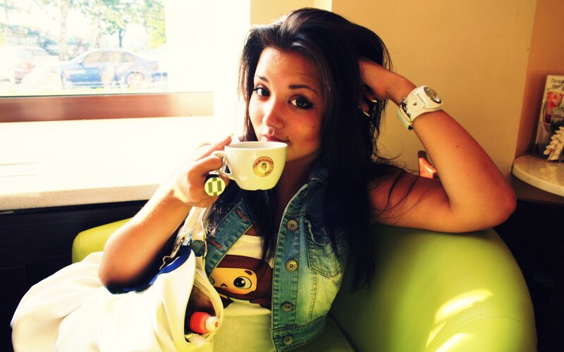 Woman Drinking Coffee — Green
