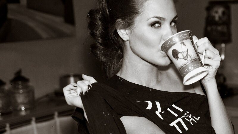 Woman Drinking from Mug — Black