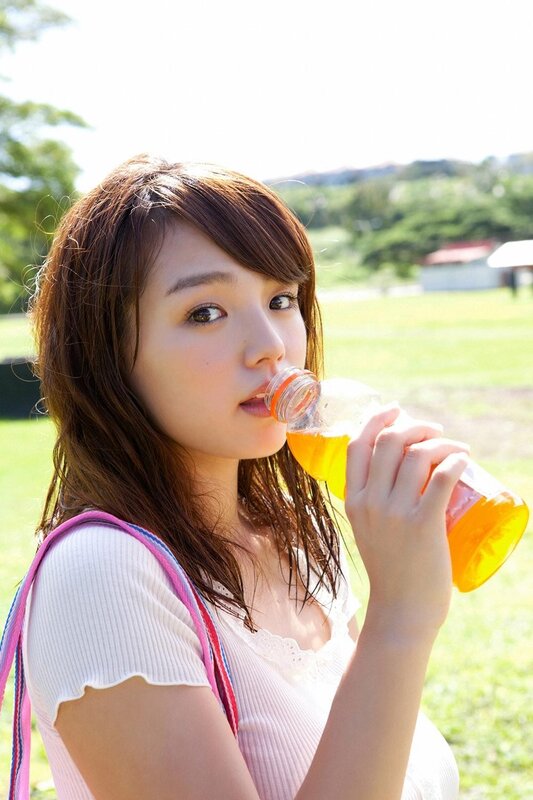 Woman Drinking Juice — Green