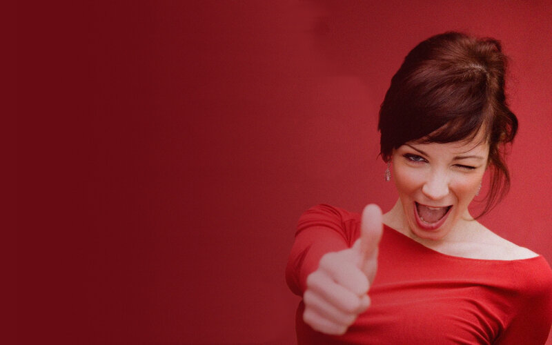 woman giving thumbs up