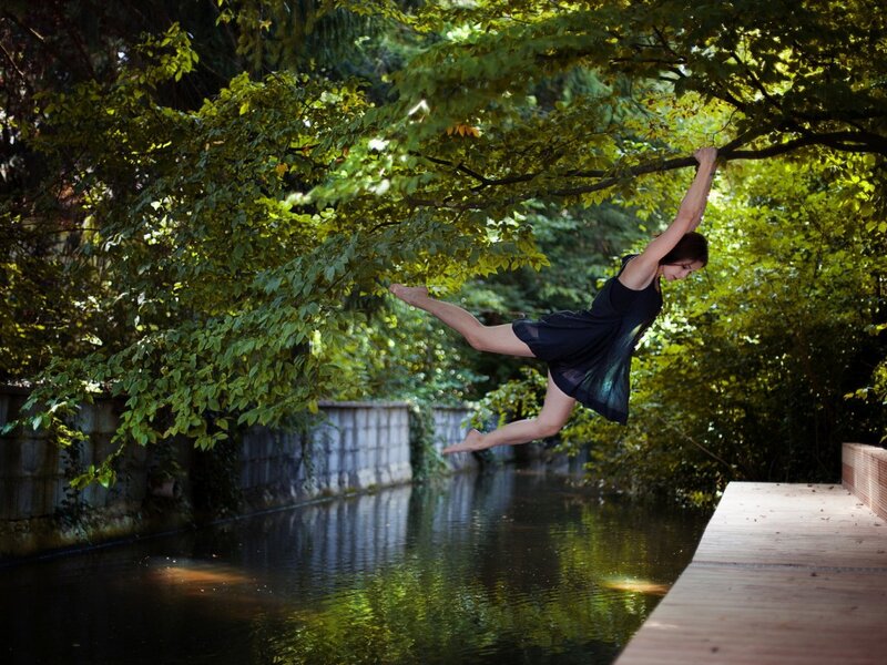 Woman Hanging from Tree — Green